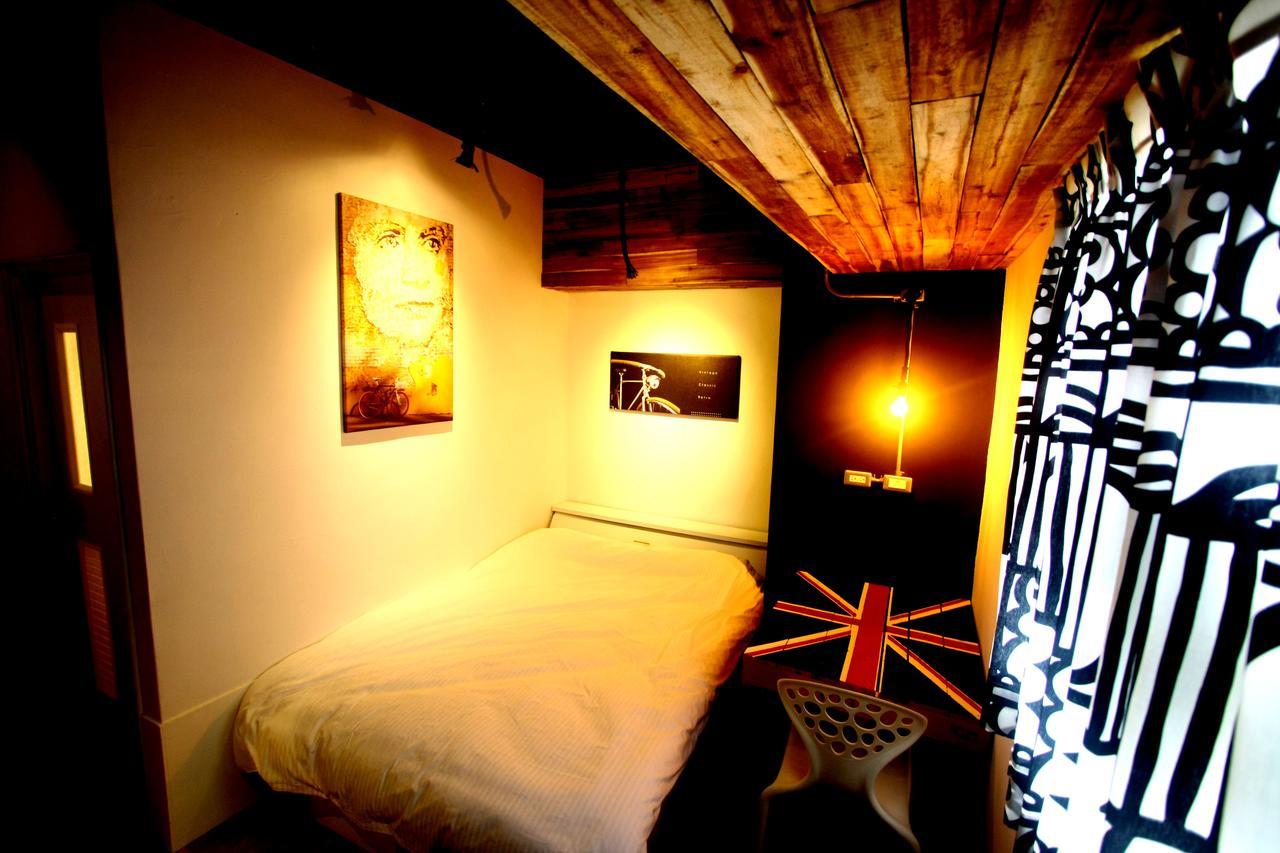 Color House Taichung Exterior foto